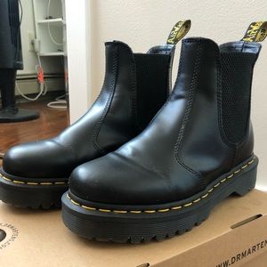 Dr. Martens 2976 Bex Smooth Leather Chelsea Boot